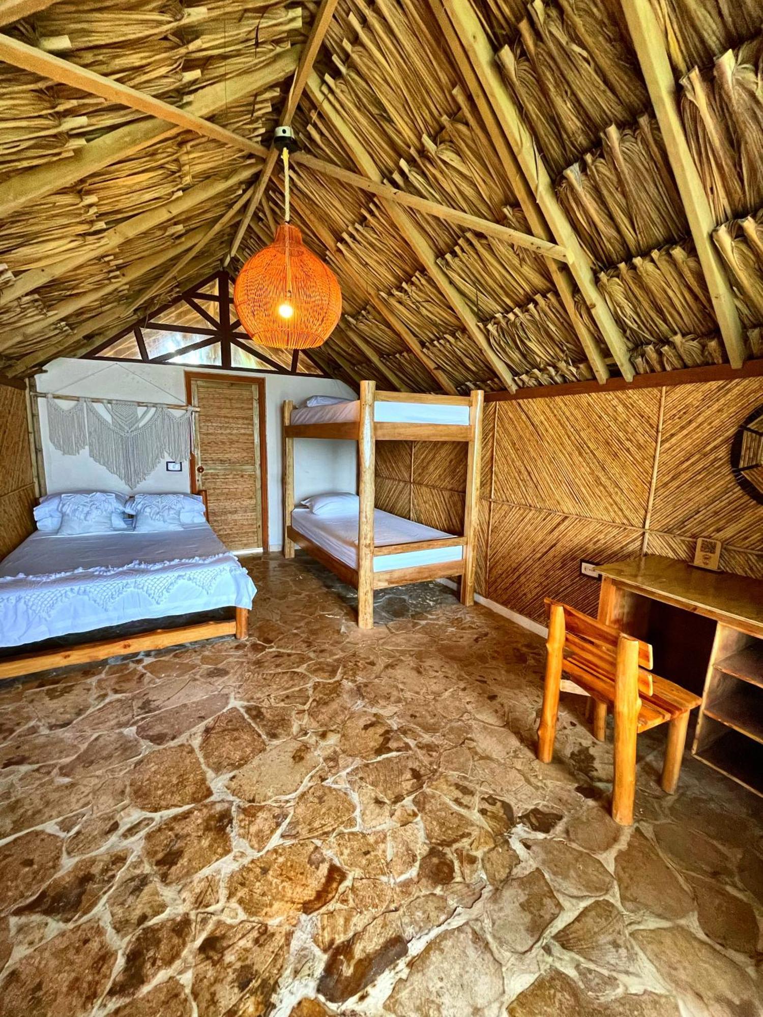 Hotel איסלה מוקורה מראה חיצוני תמונה